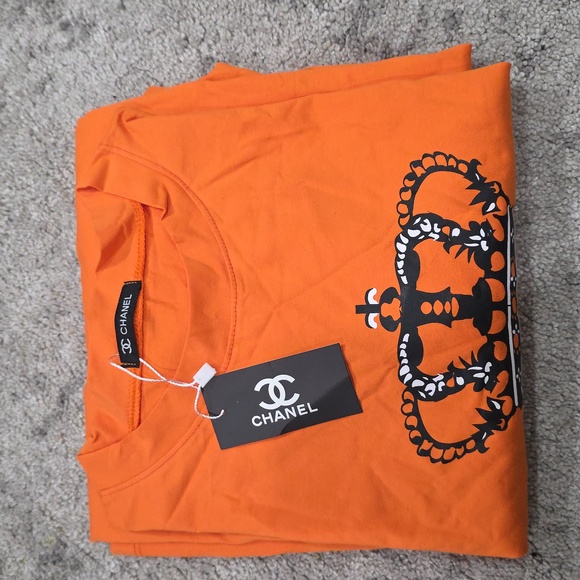 Long t-shirt  With pockets New - Picture 2 of 7